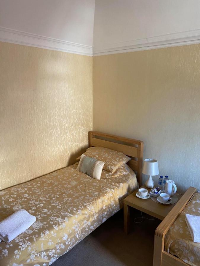 Lothrie House Hotel Kirkcaldy Ngoại thất bức ảnh